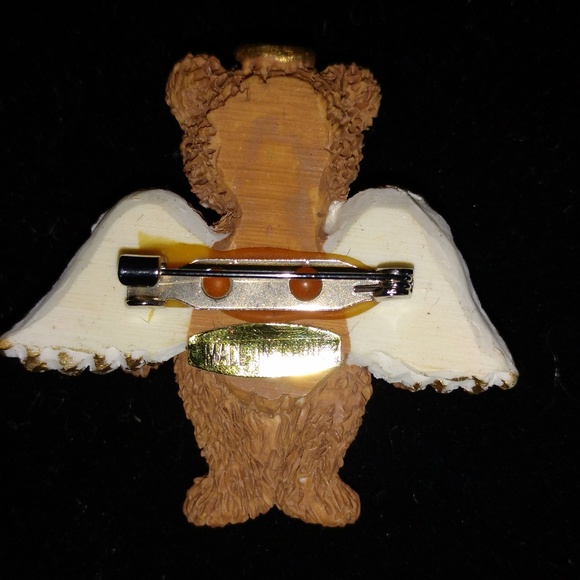 Angel Bear Pin - Picture 2 of 4